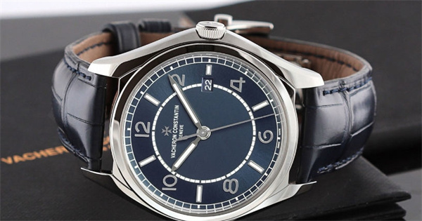 江诗丹顿手表磕碰了原因是什么（图）